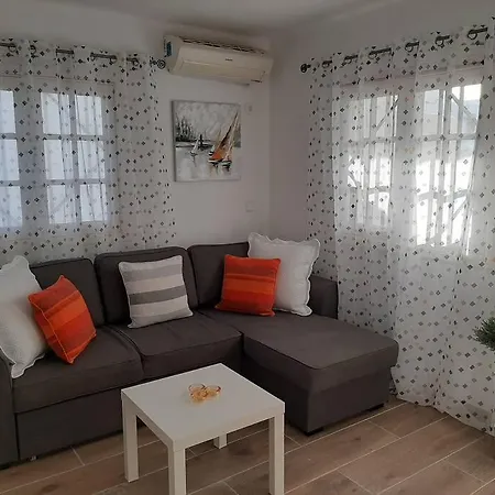2 Bedroom Grandfloor-pto. Del Carmen Appartement *