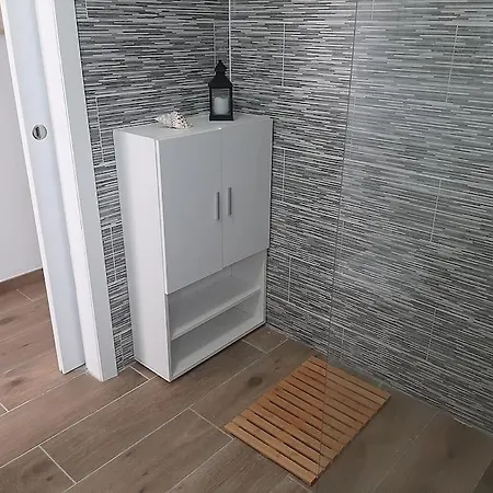 2 Bedroom Grandfloor-pto. Del Carmen Appartement